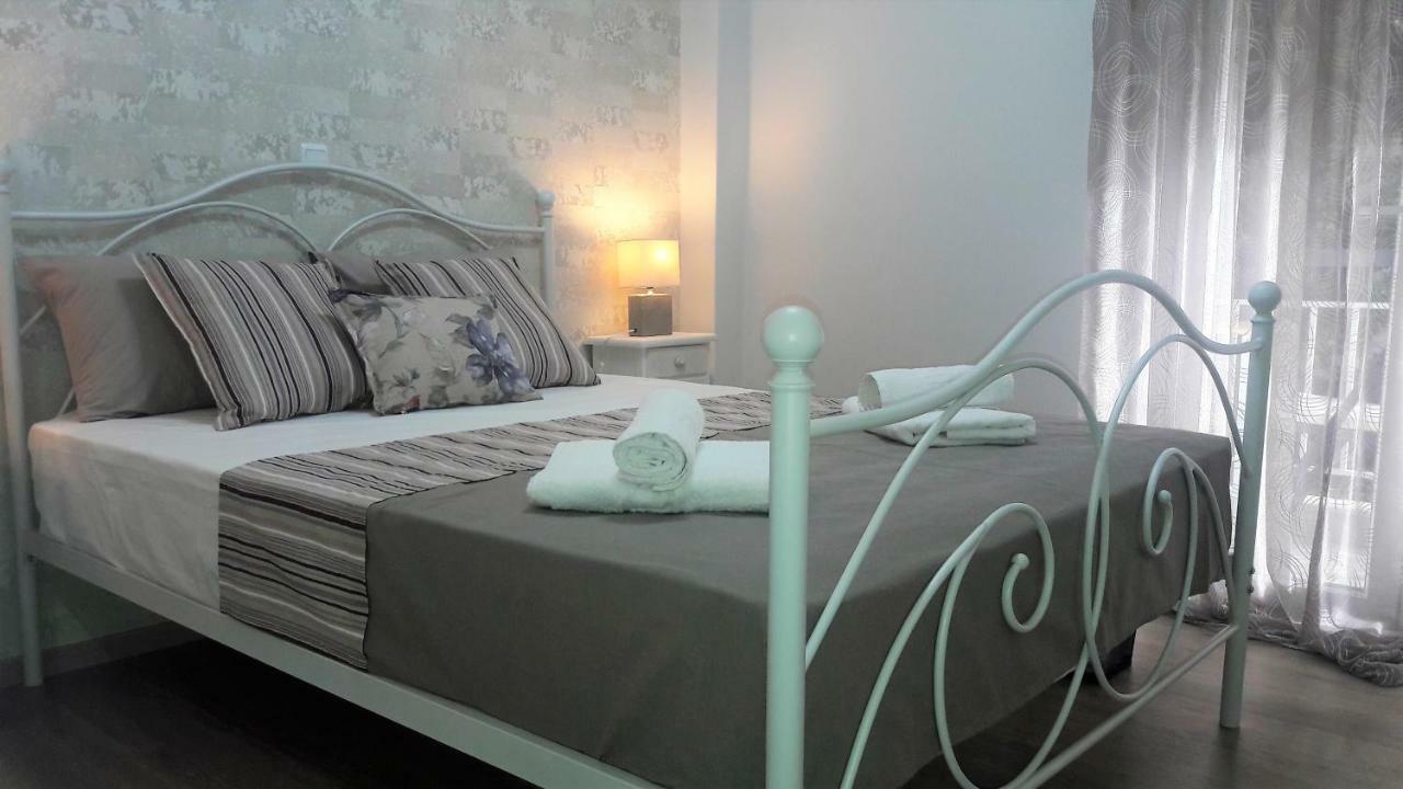 Marras Apartment Αθήνα Εξωτερικό φωτογραφία